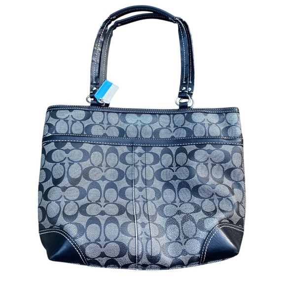 Coach chelsea Black and Gray Signature Tote - Picture 2 of 11